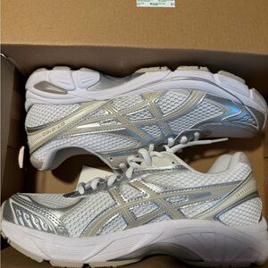 ASICS Women's White and Silver Athletic Shoes